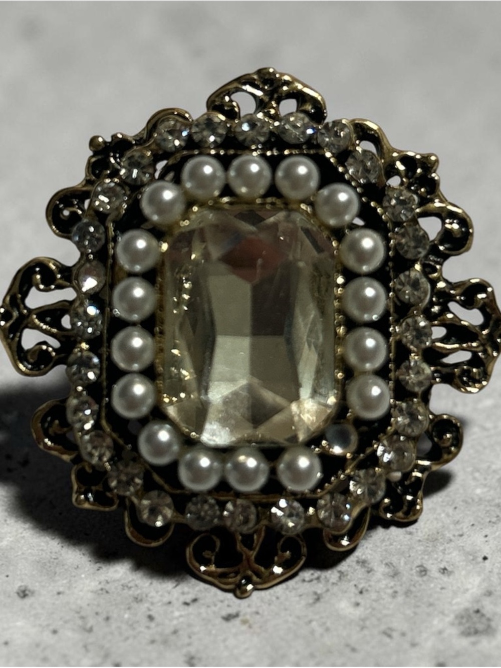 Vintage-Inspired Gold Pearl & Crystal Statement Ring - White